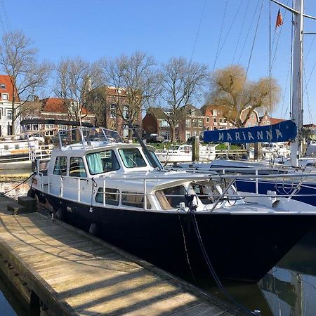 Hotel Boot & Breakfast - Slapen Op Het Water Enkhuizen Zewnętrze zdjęcie