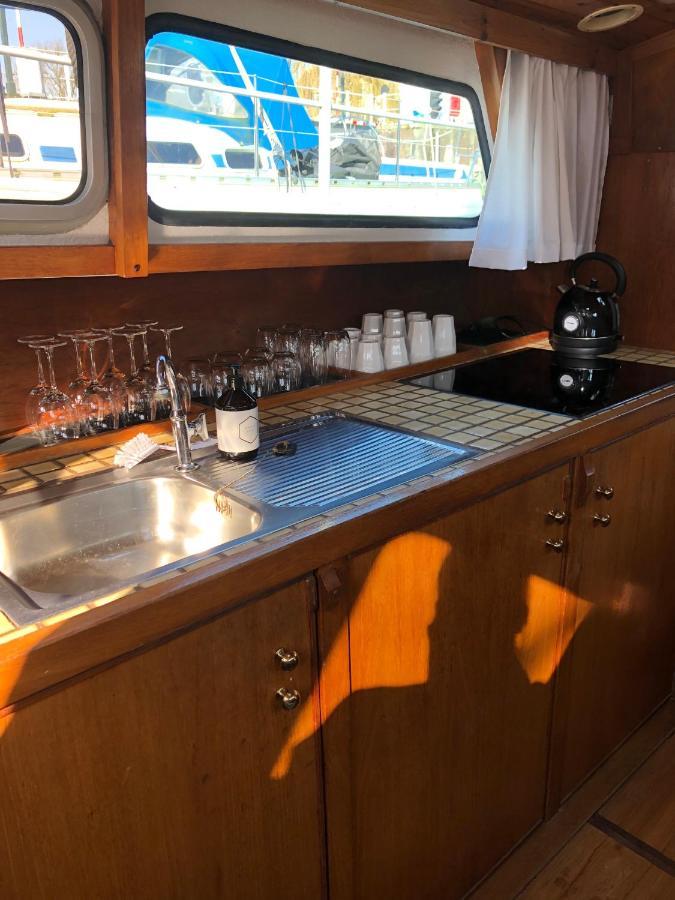 Hotel Boot & Breakfast - Slapen Op Het Water Enkhuizen Zewnętrze zdjęcie